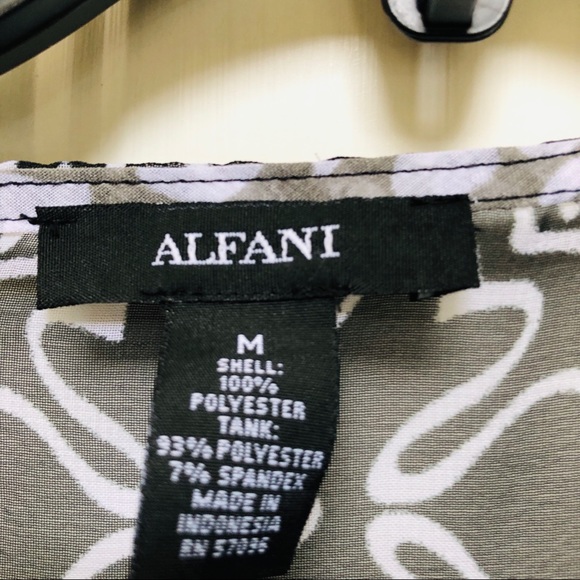 Alfani women’s Blouse Top Size M ,Angel Sleeves - Picture 5 of 7